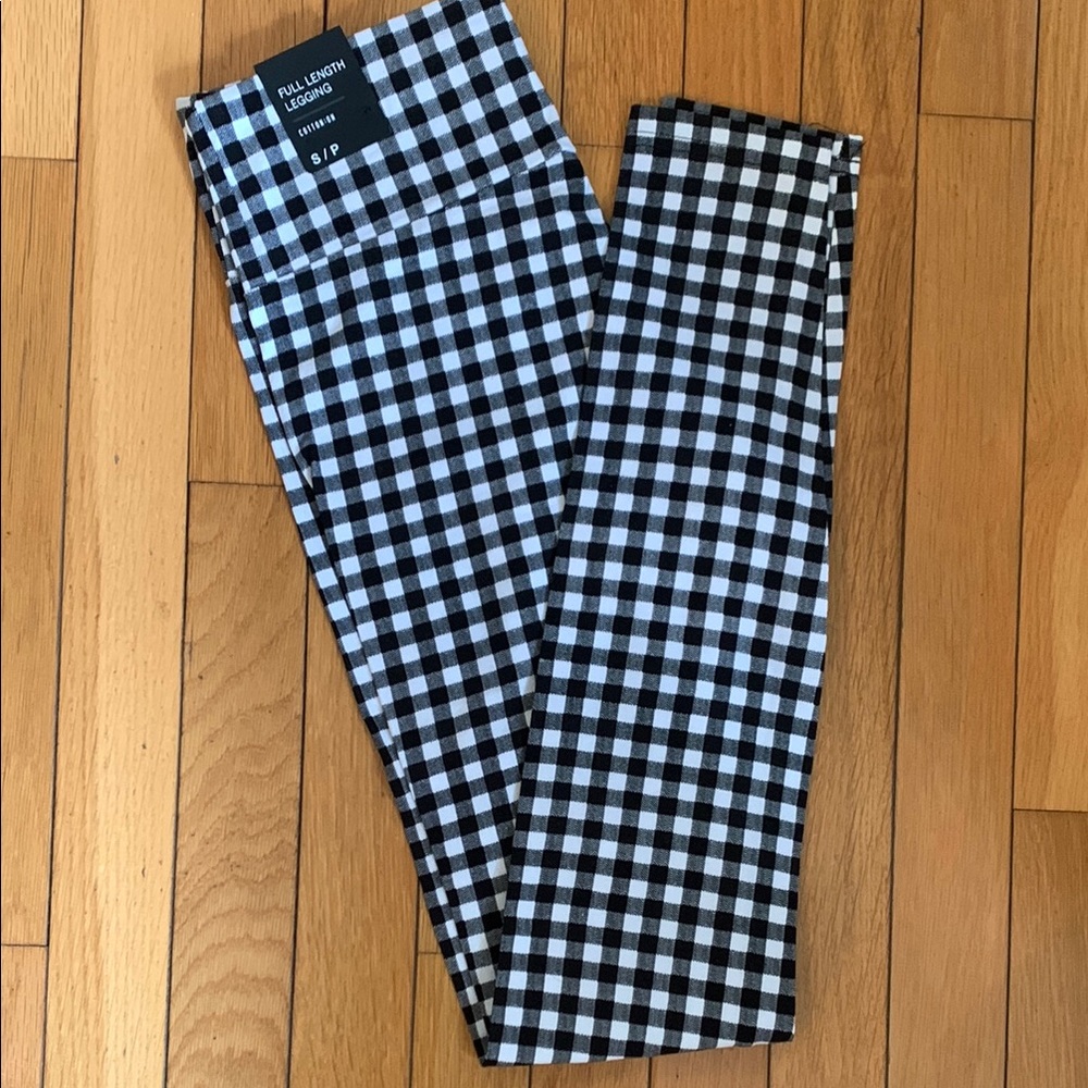 Black and White Checkered Leggings